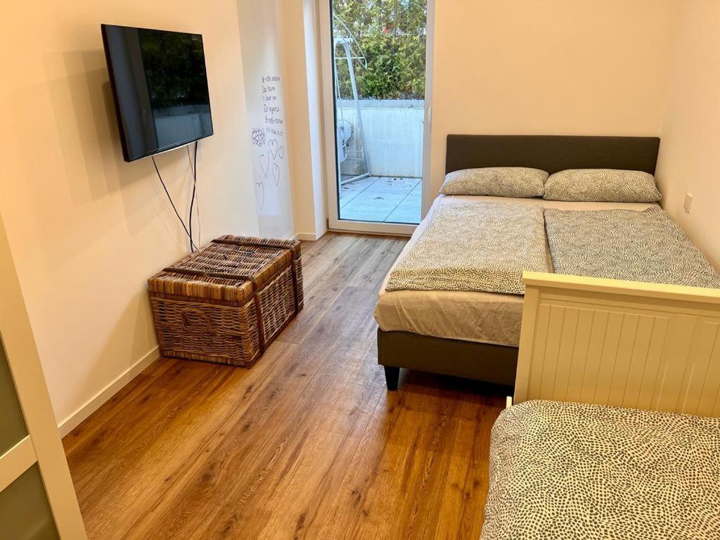 Apartments Bei Playmobil Eg,130M2,Grosse Terassen,24H Self Check-In, Free Parking Zirndorf Esterno foto