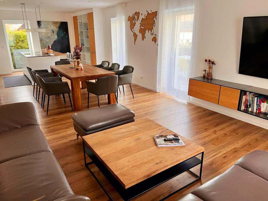 Apartments Bei Playmobil Eg,130M2,Grosse Terassen,24H Self Check-In, Free Parking Zirndorf Esterno foto